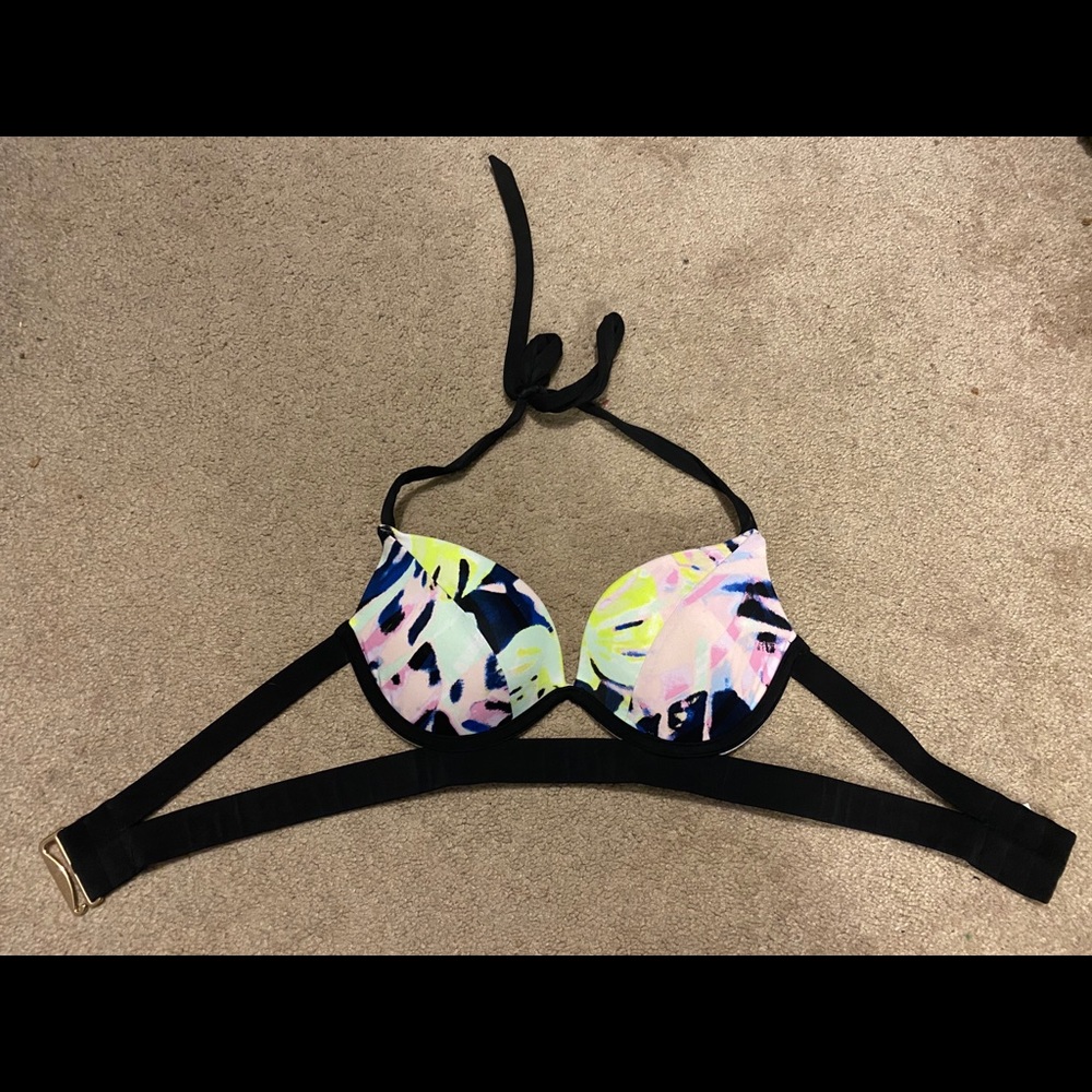 Victoria’s Secret Swim top
